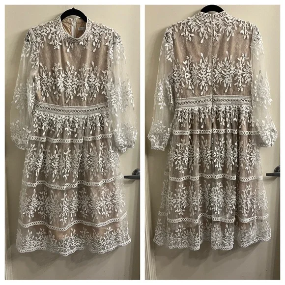 Ivy City Co Cream Lace Midi Dress - Picture 4 of 15